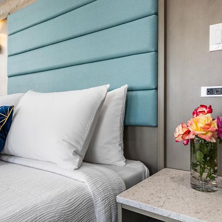 Lumea By The Sea Hotel Long Beach Exterior photo