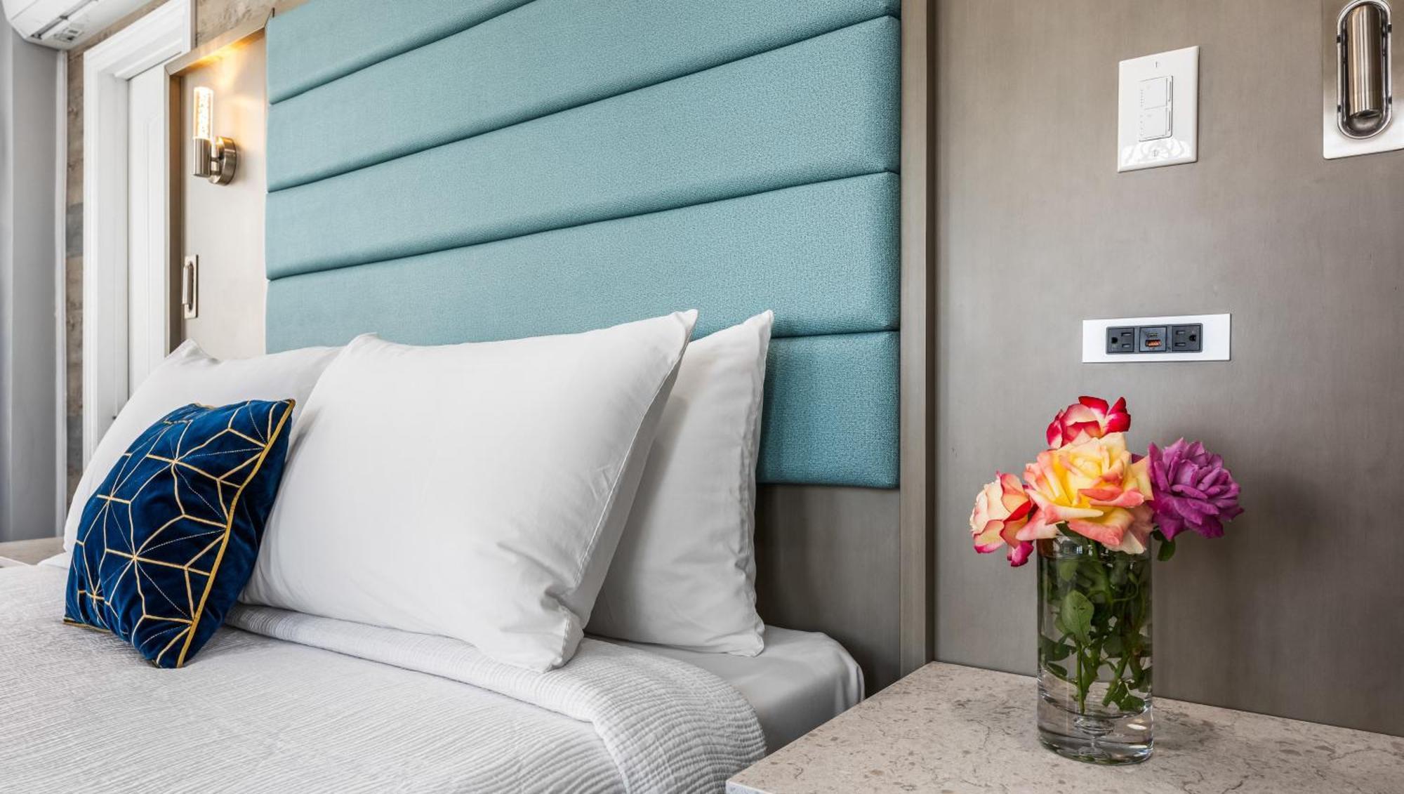 Lumea By The Sea Hotel Long Beach Exterior photo
